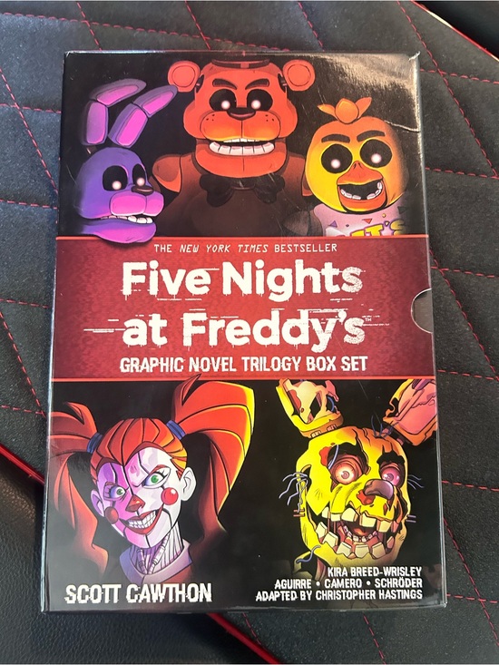 Five Nights At Freddy’S Other - Five Nights at Freddy's Graphic Novel Trilogy Box Set - Red, Black, Yellow